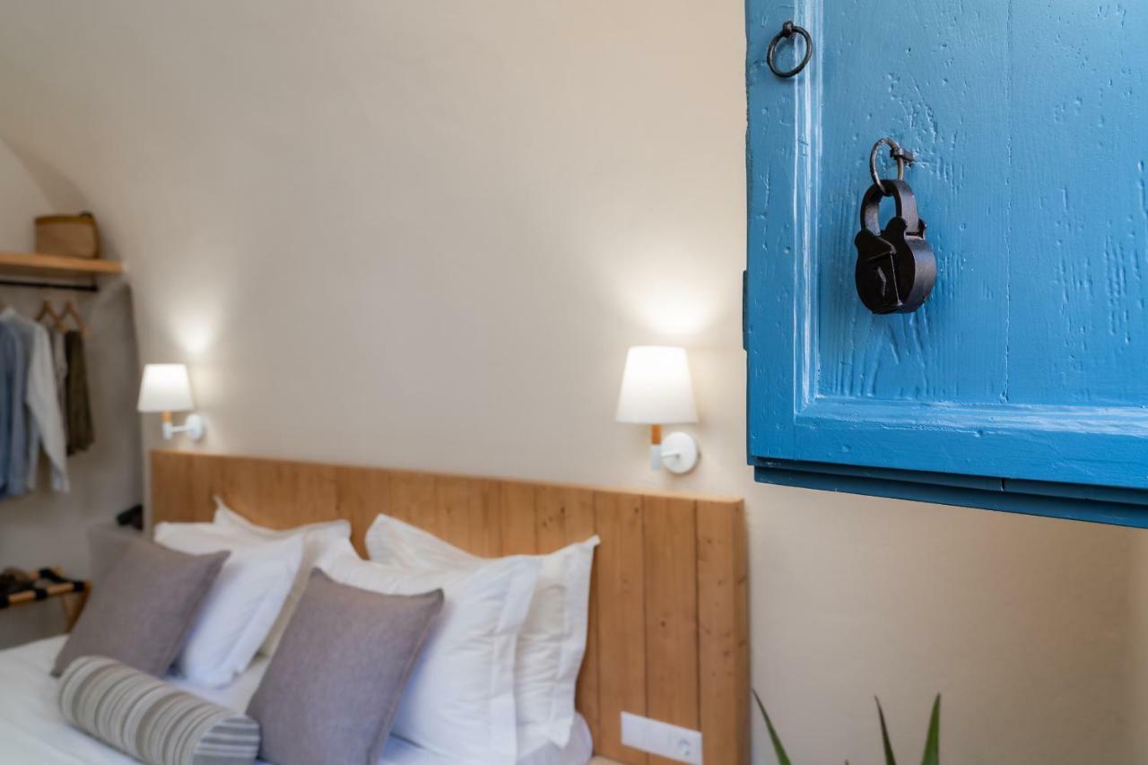 Nalas Suites Emporio  Esterno foto