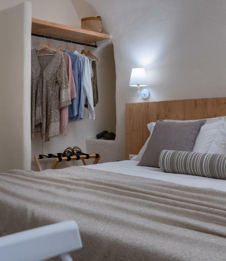 Nalas Suites Emporio  Esterno foto