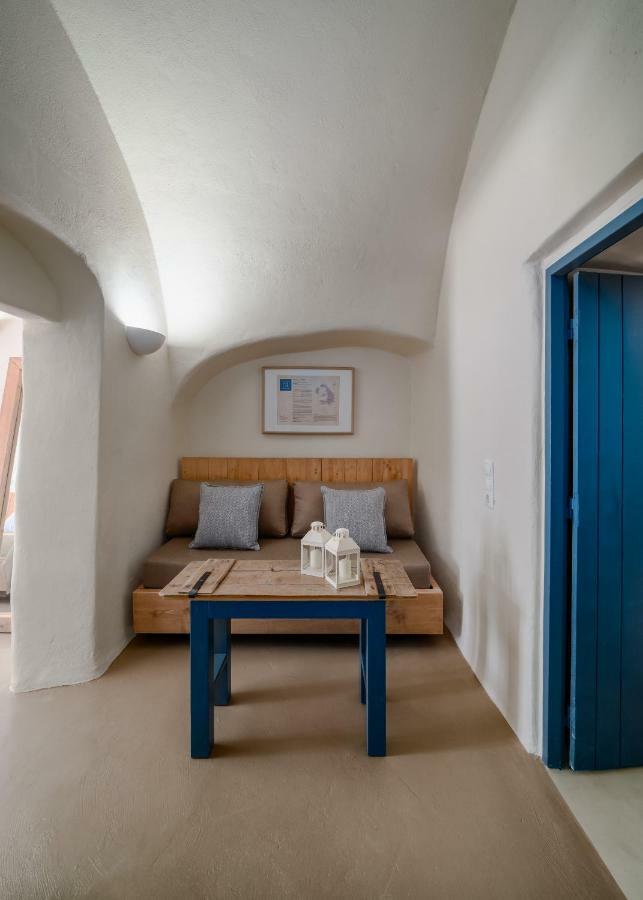 Nalas Suites Emporio  Esterno foto