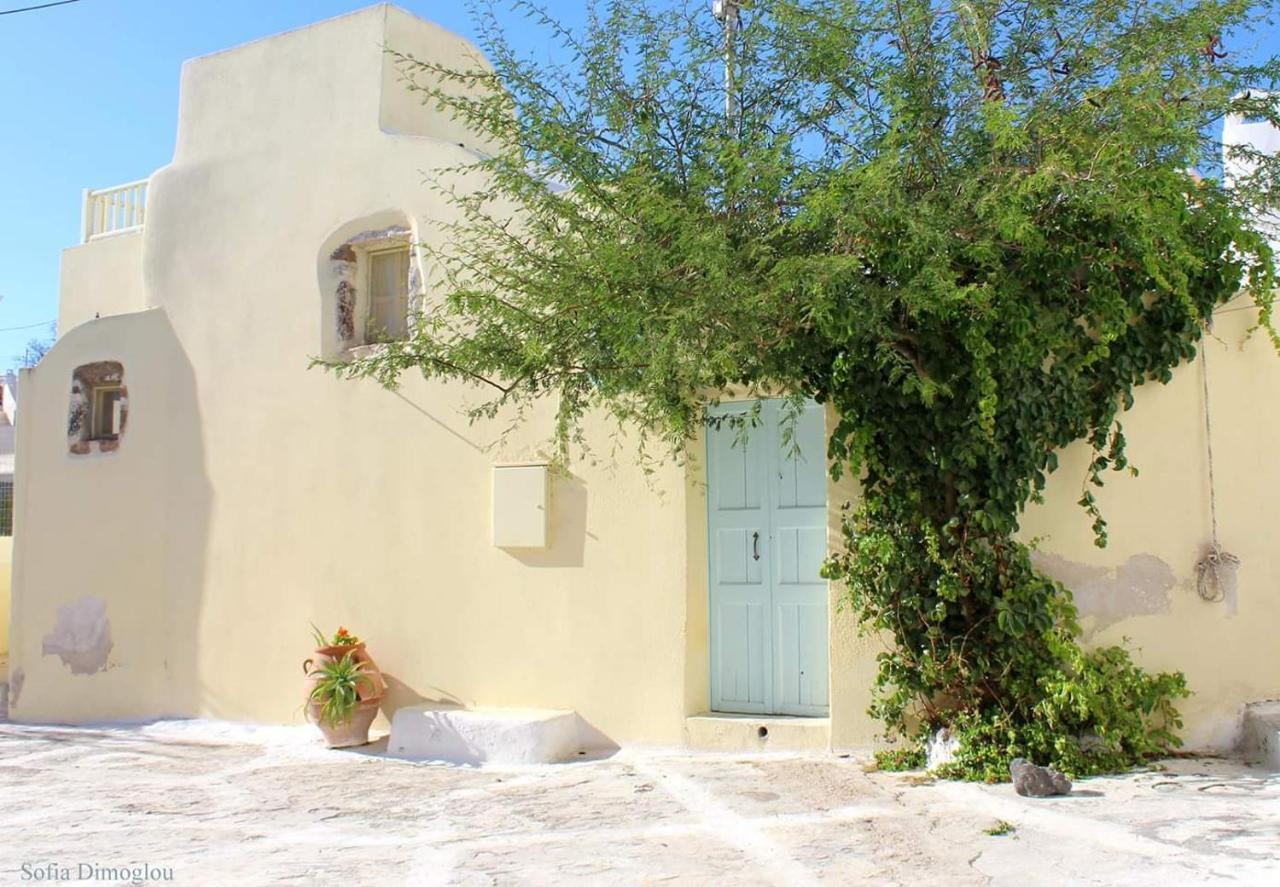 Nalas Suites Emporio  Esterno foto